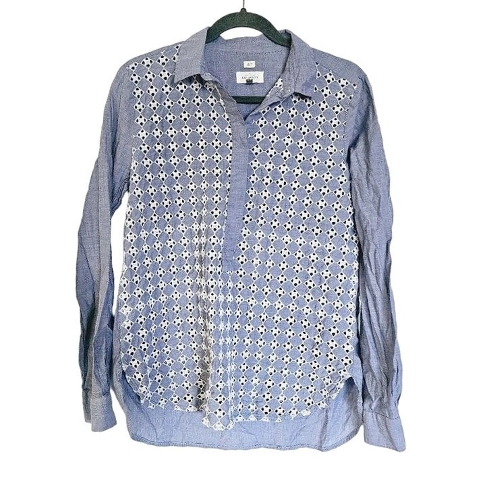 Loft‎ Softened Eyelet Floral Button Down blouse size Medium 100% Cotton